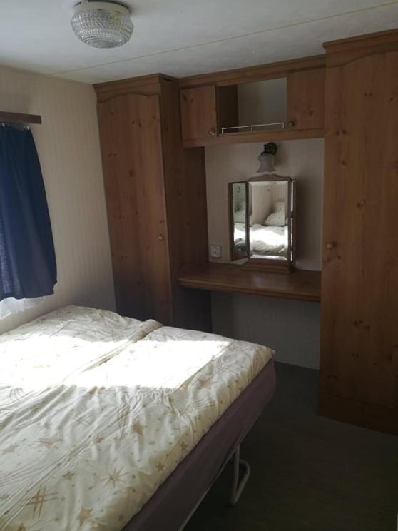 Mobilheimy Na Lomu Hotel Konstantinovy Lazne Luaran gambar